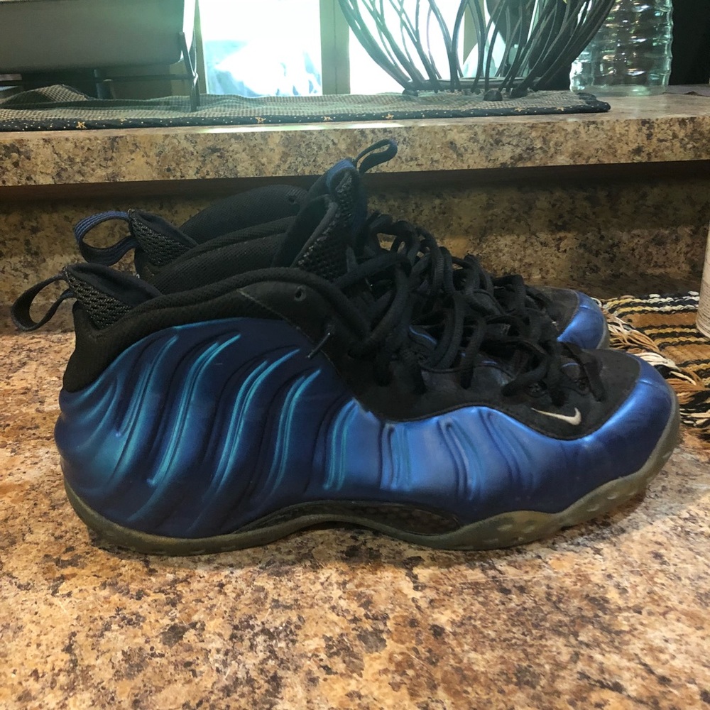 Royal blue 2011 foamposite